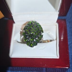 Exquisite Green Cluster Ring
